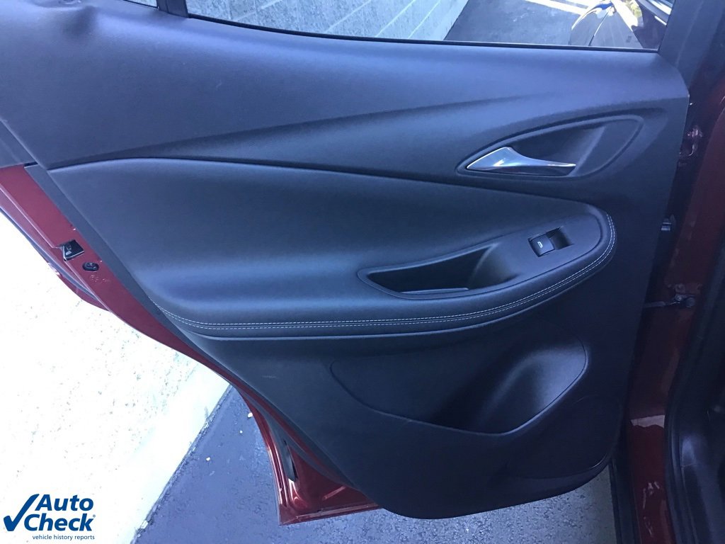 Used 2022 Buick Encore GX Select image 14