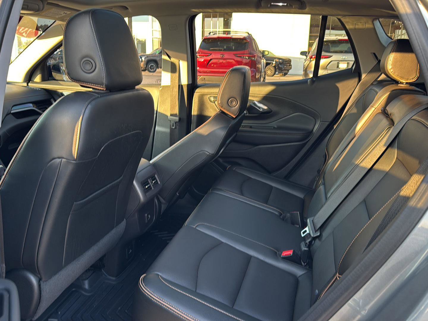 Used 2024 GMC Terrain AT4 image 10