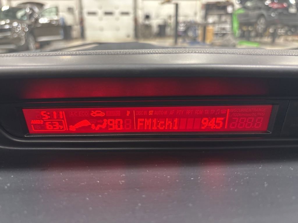 Used 2014 MAZDA MAZDA5 Sport image 21