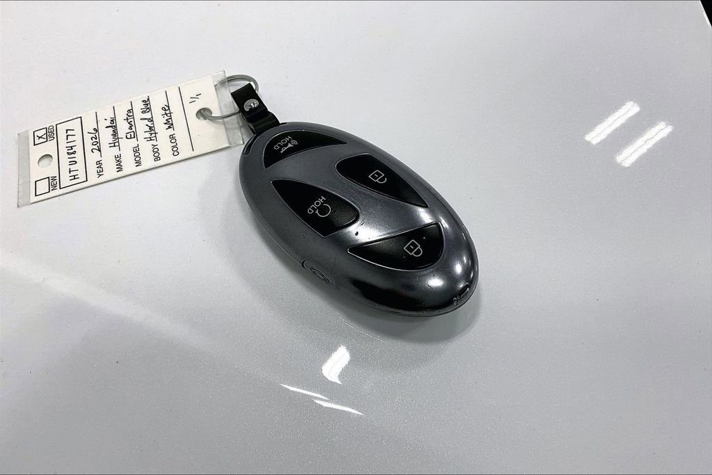 Used 2026 Hyundai Elantra Blue image 13
