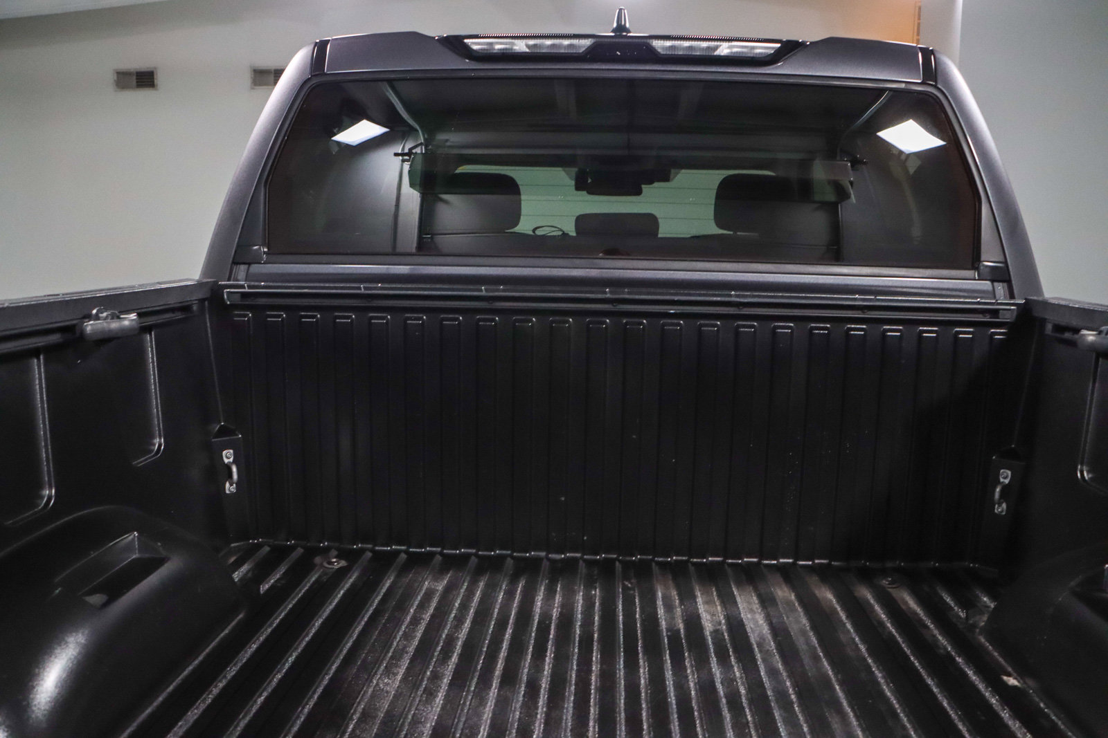 Used 2024 Toyota Tundra SR5 AWD/4WD image 29