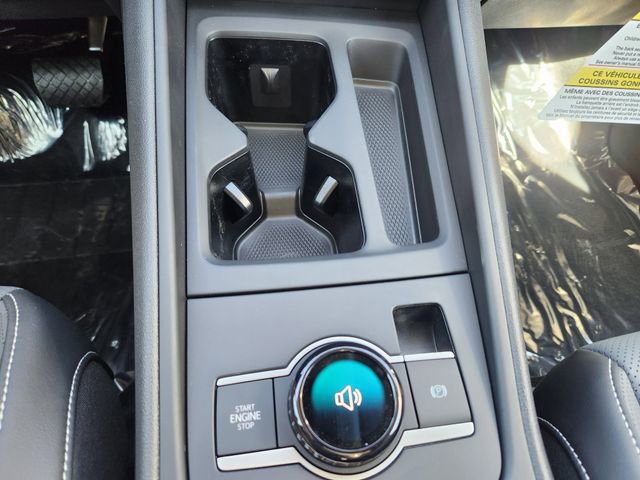 New 2026 Volkswagen Tiguan SE image 17