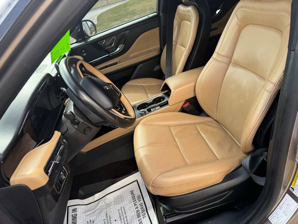 Used 2021 Lincoln Corsair Reserve w/ Equipment Group 201A image 34