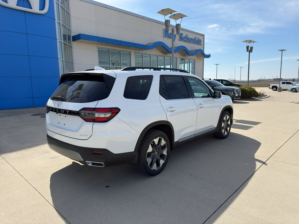 New 2026 Honda Pilot Elite image 5
