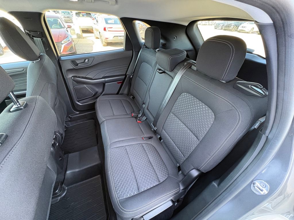 Used 2023 Ford Escape Active image 30