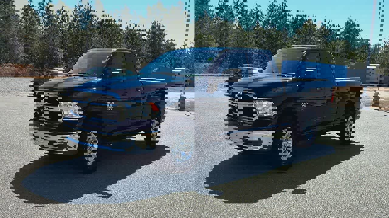 Used 2024 RAM 1500 Classic SLT image 4