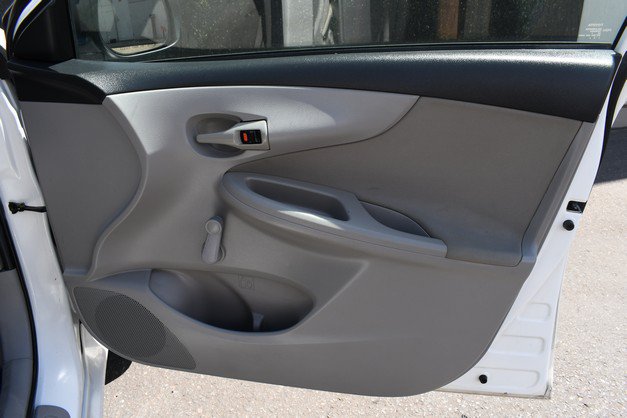 Used 2011 Toyota Corolla FWD image 23