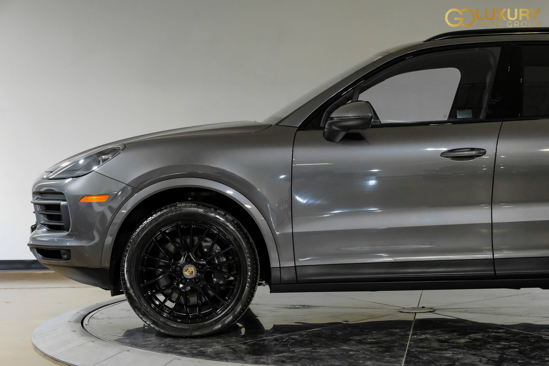 Used 2023 Porsche Cayenne Platinum Edition AWD/4WD image 14