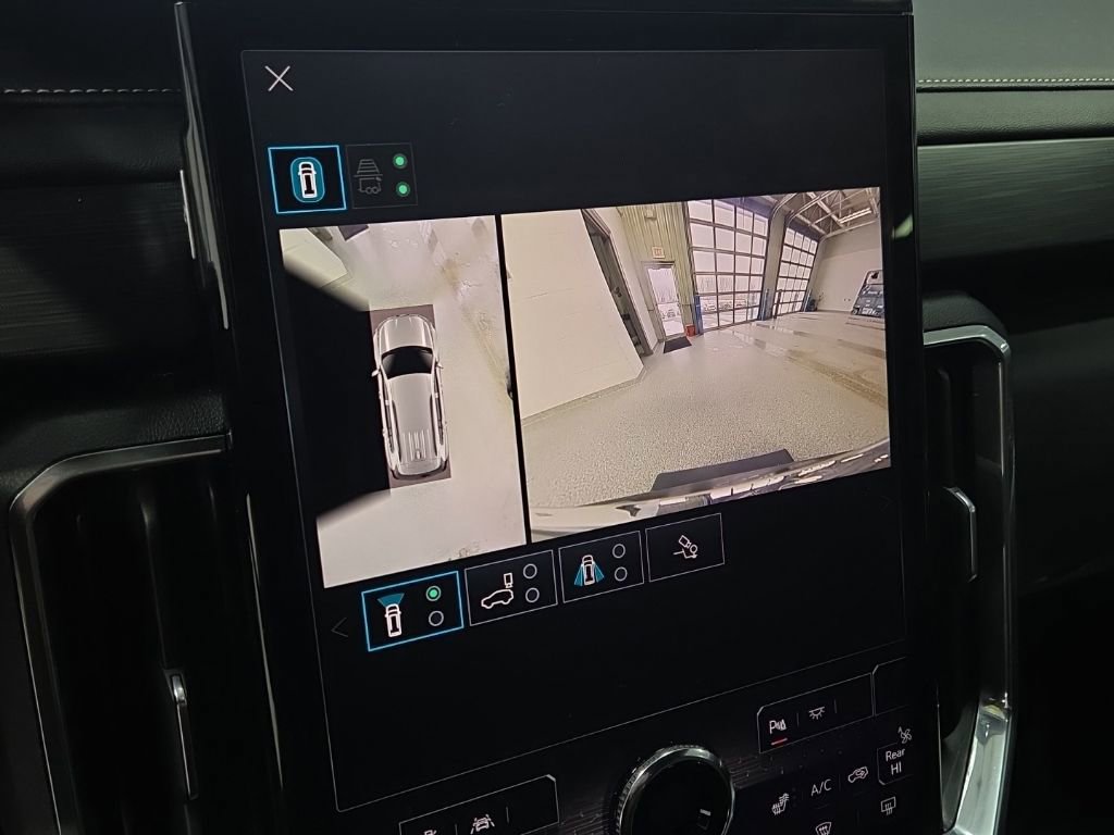 Used 2025 GMC Acadia Elevation AWD/4WD image 22