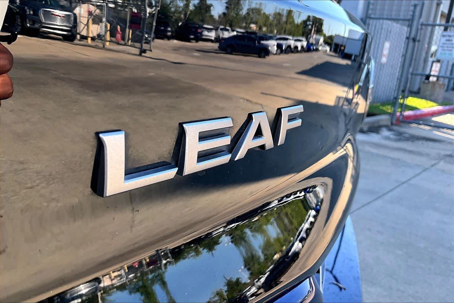 Certified 2024 Nissan Leaf SV Plus FWD image 29