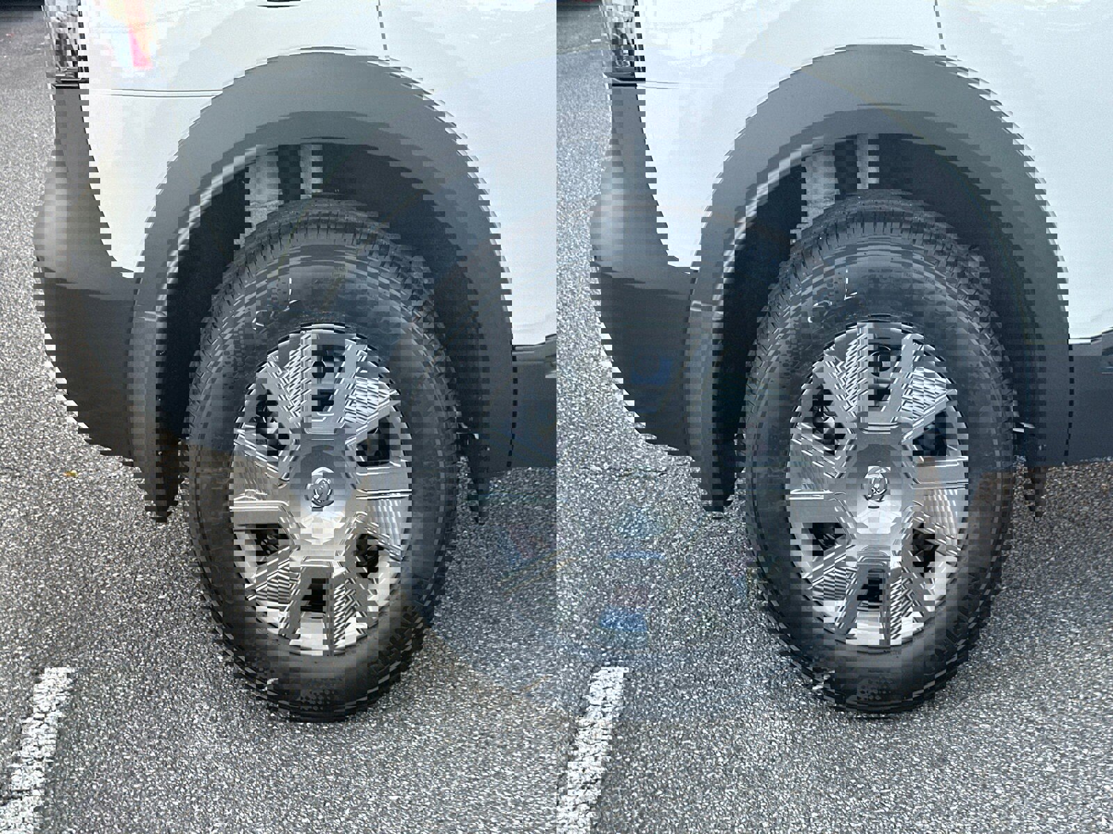 New 2026 Nissan Kicks S image 17