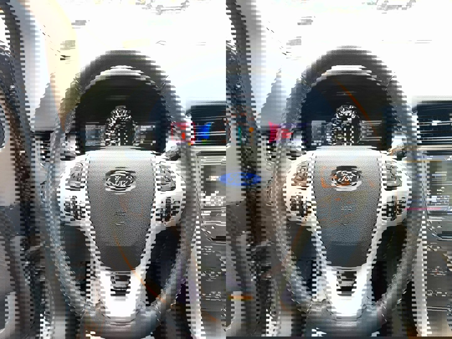 Used 2013 Ford Edge SEL image 20