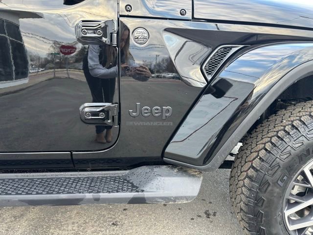 New 2025 Jeep Wrangler Sahara w/ Safety Group image 12