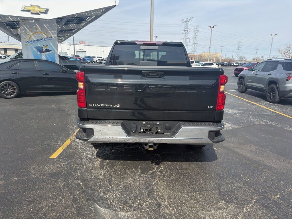 Used 2025 Chevrolet Silverado 1500 LT w/ Convenience Package II image 6