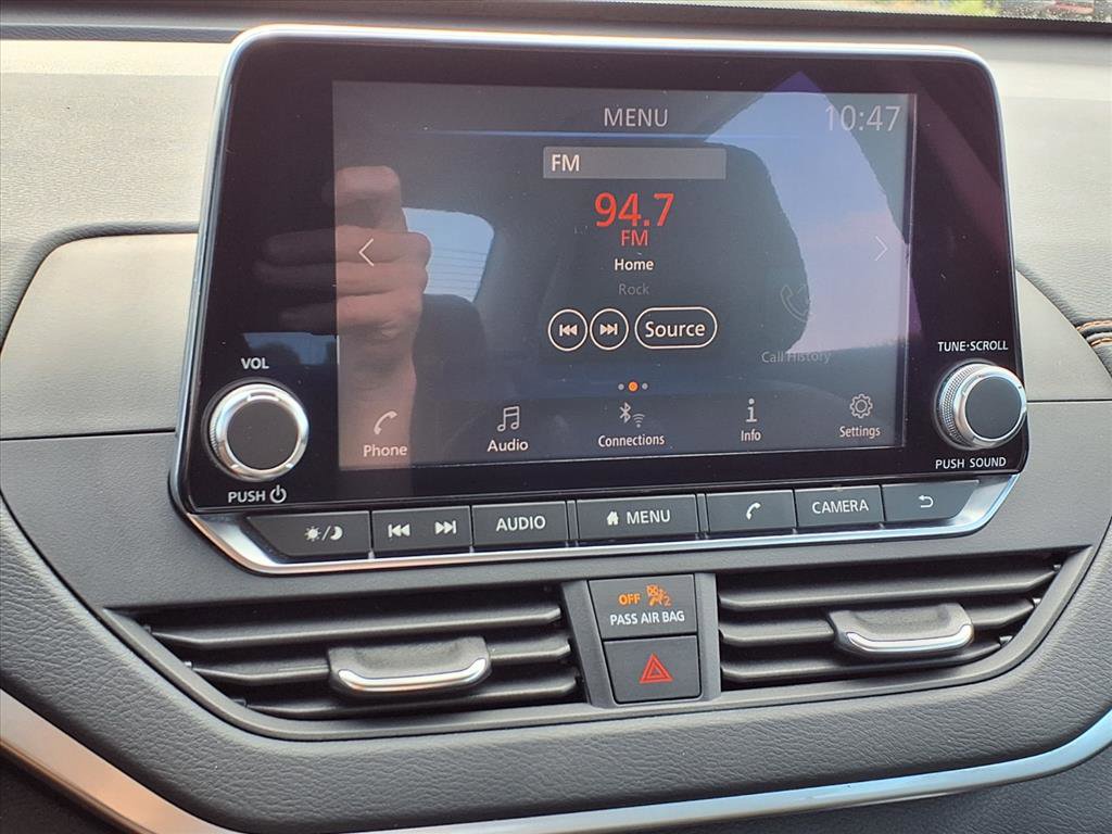 Used 2019 Nissan Altima 2.5 SR w/ SR Premium Package image 10