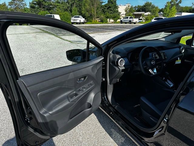 New 2025 Nissan Versa SV w/ Trunk Package image 16