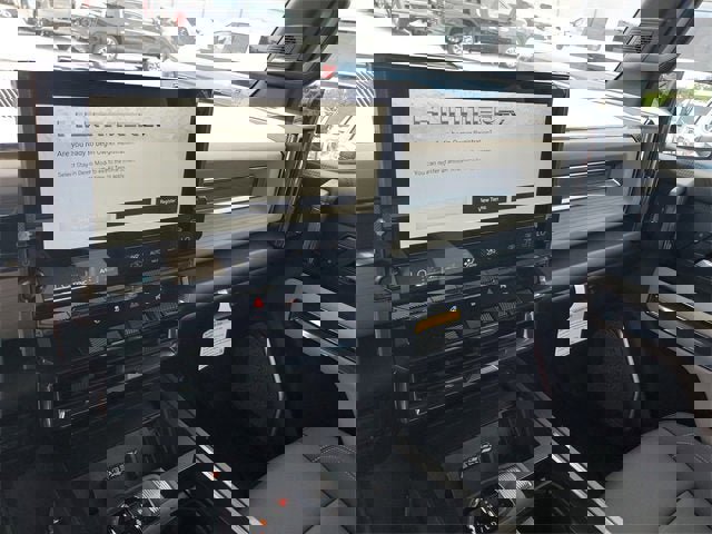 New 2026 GMC Hummer EV 4x4 Crew Cab image 27