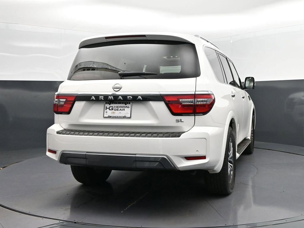 Used 2024 Nissan Armada SL w/ Captain's Chairs Package RWD image 7