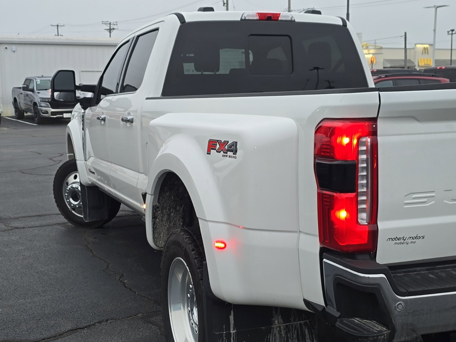 Used 2025 Ford F450 Lariat w/ Lariat Ultimate Package AWD/4WD image 67