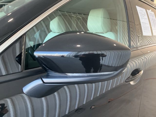 Used 2024 MAZDA CX-90 Plug-In Hybrid w/ Premium Plus image 3