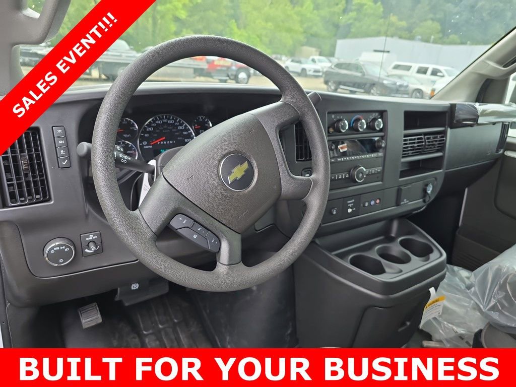New 2025 Chevrolet Express 2500 w/ Driver Convenience Package image 6