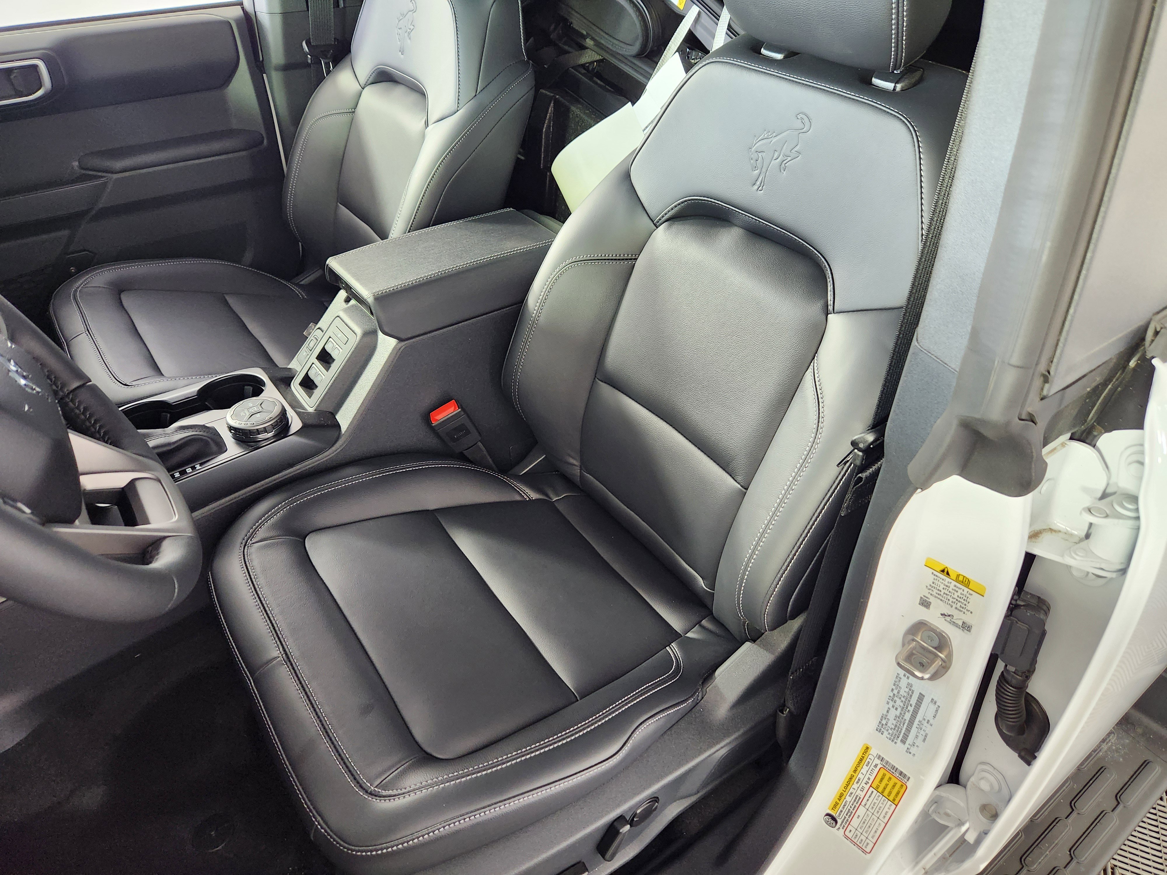 New 2026 Ford Bronco Outer Banks image 12