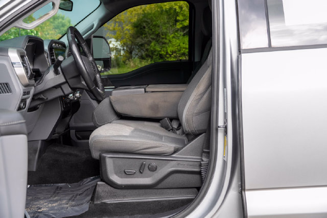 Used 2021 Ford F150 XLT w/ Equipment Group 302A High AWD/4WD image 12
