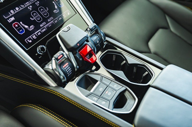 Used 2024 Lamborghini Urus S AWD/4WD image 23