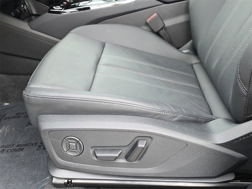 New 2025 Audi Q6 e-tron Premium Plus w/ Premium Plus image 17