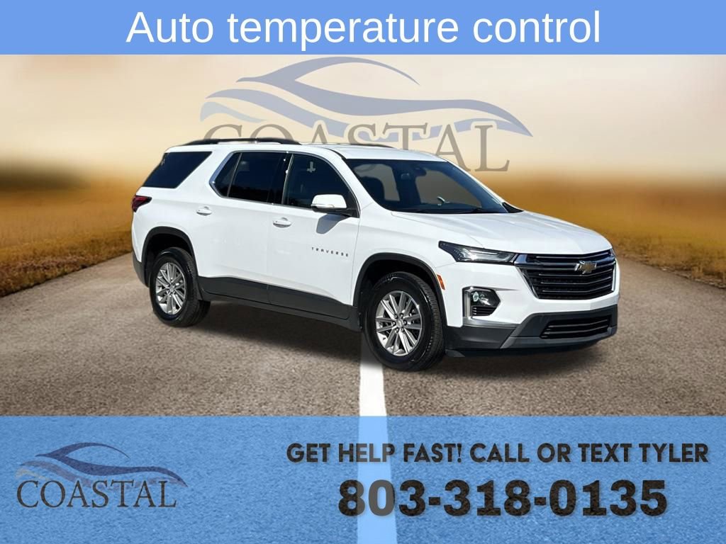 Used 2023 Chevrolet Traverse LT FWD image 3