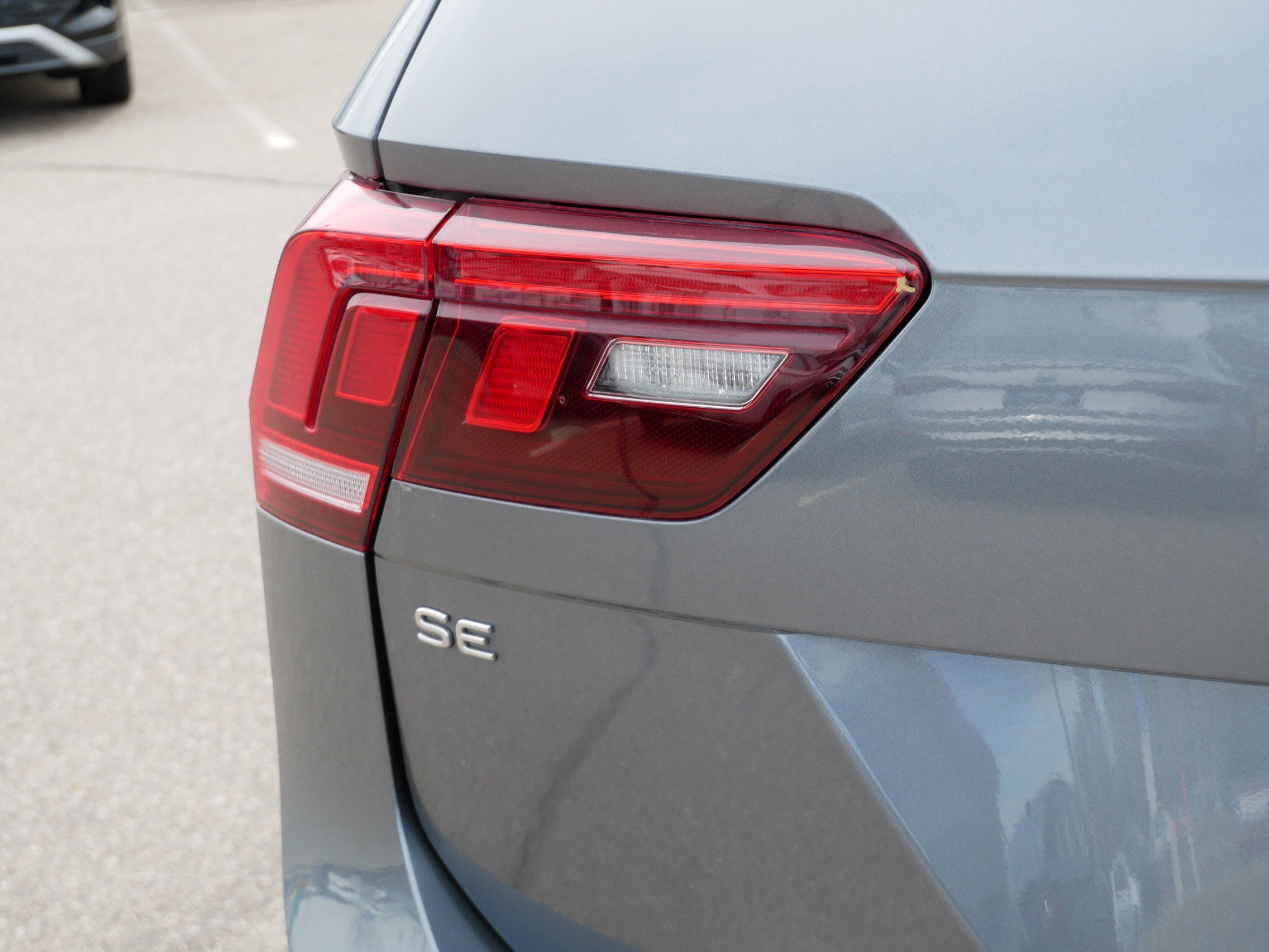 Certified 2023 Volkswagen Tiguan SE image 17