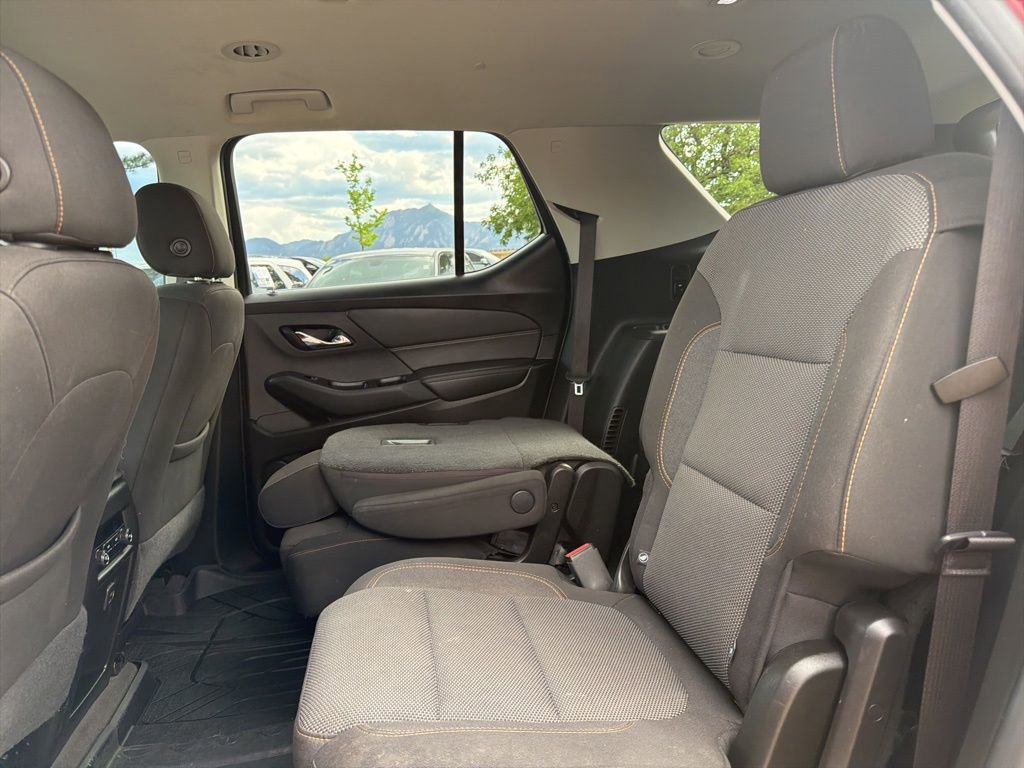 Used 2019 Chevrolet Traverse LT AWD/4WD image 21