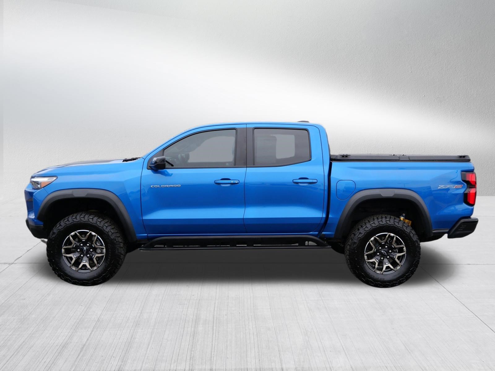 Used 2023 Chevrolet Colorado ZR2 w/ ZR2 Convenience Package III AWD/4WD image 4