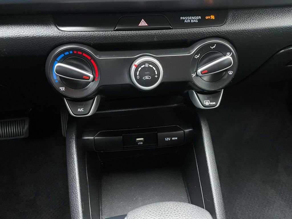 Used 2022 Kia Rio LX image 19