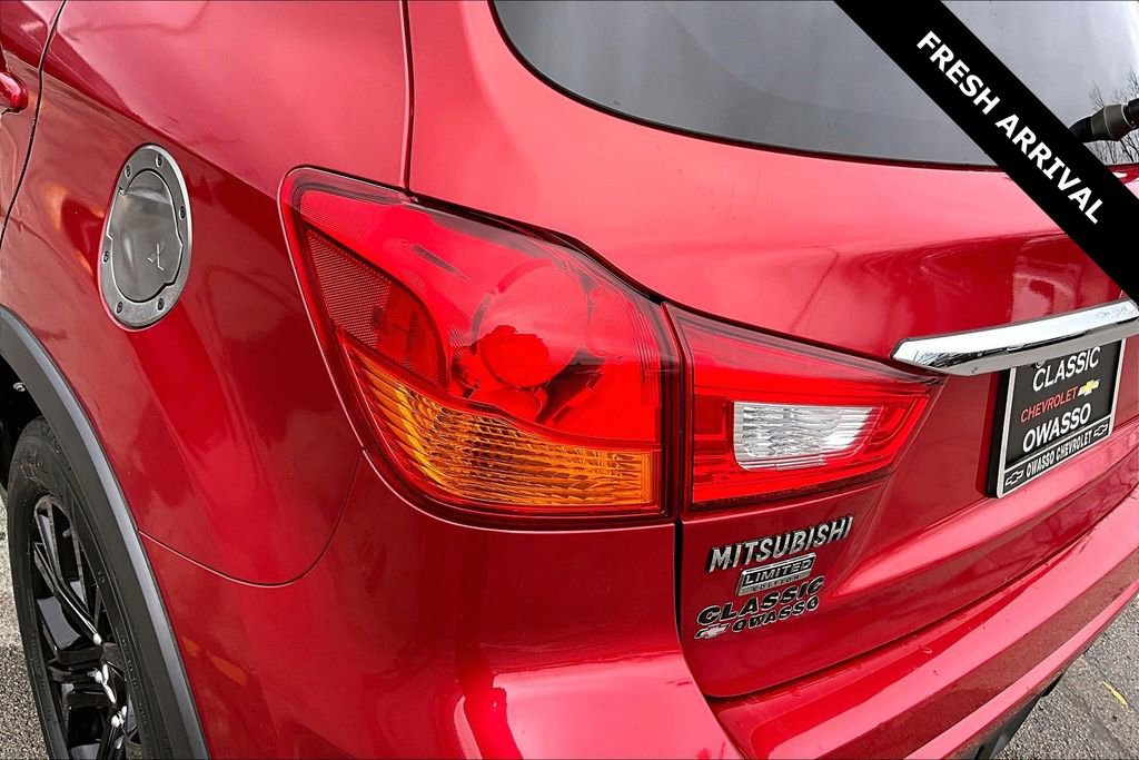 Used 2019 Mitsubishi Outlander Sport ES image 22