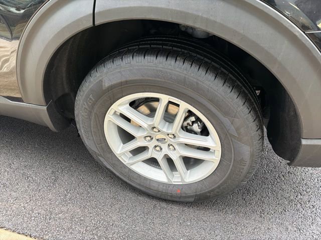 New 2026 Ford Explorer Active image 6