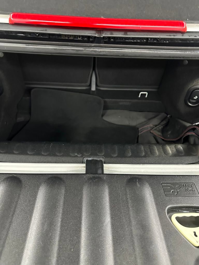 Used 2018 MINI Cooper S w/ Premium Package FWD image 23