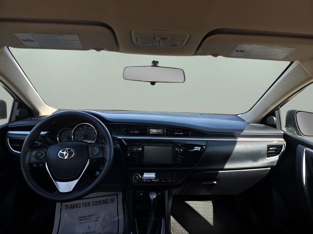 Used 2015 Toyota Corolla LE image 10