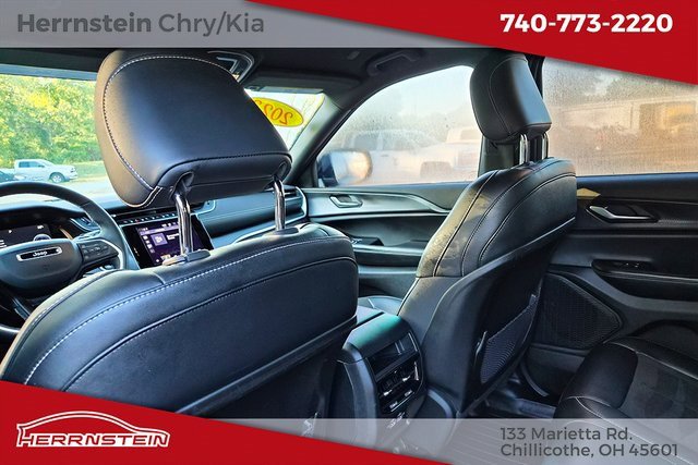 Used 2023 Jeep Grand Cherokee Altitude image 24