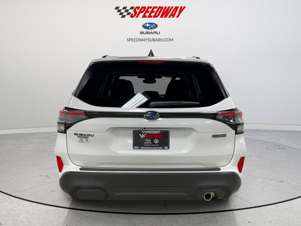 New 2025 Subaru Forester Touring image 6