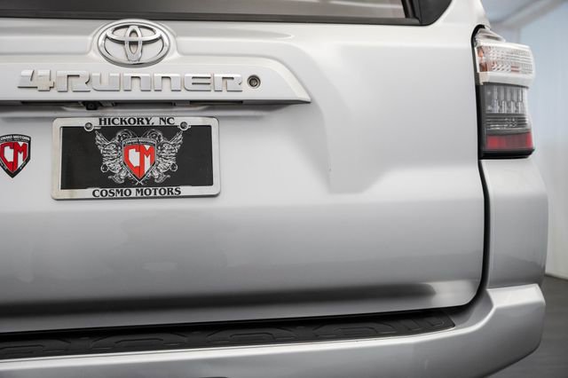 Used 2019 Toyota 4Runner SR5 RWD image 39