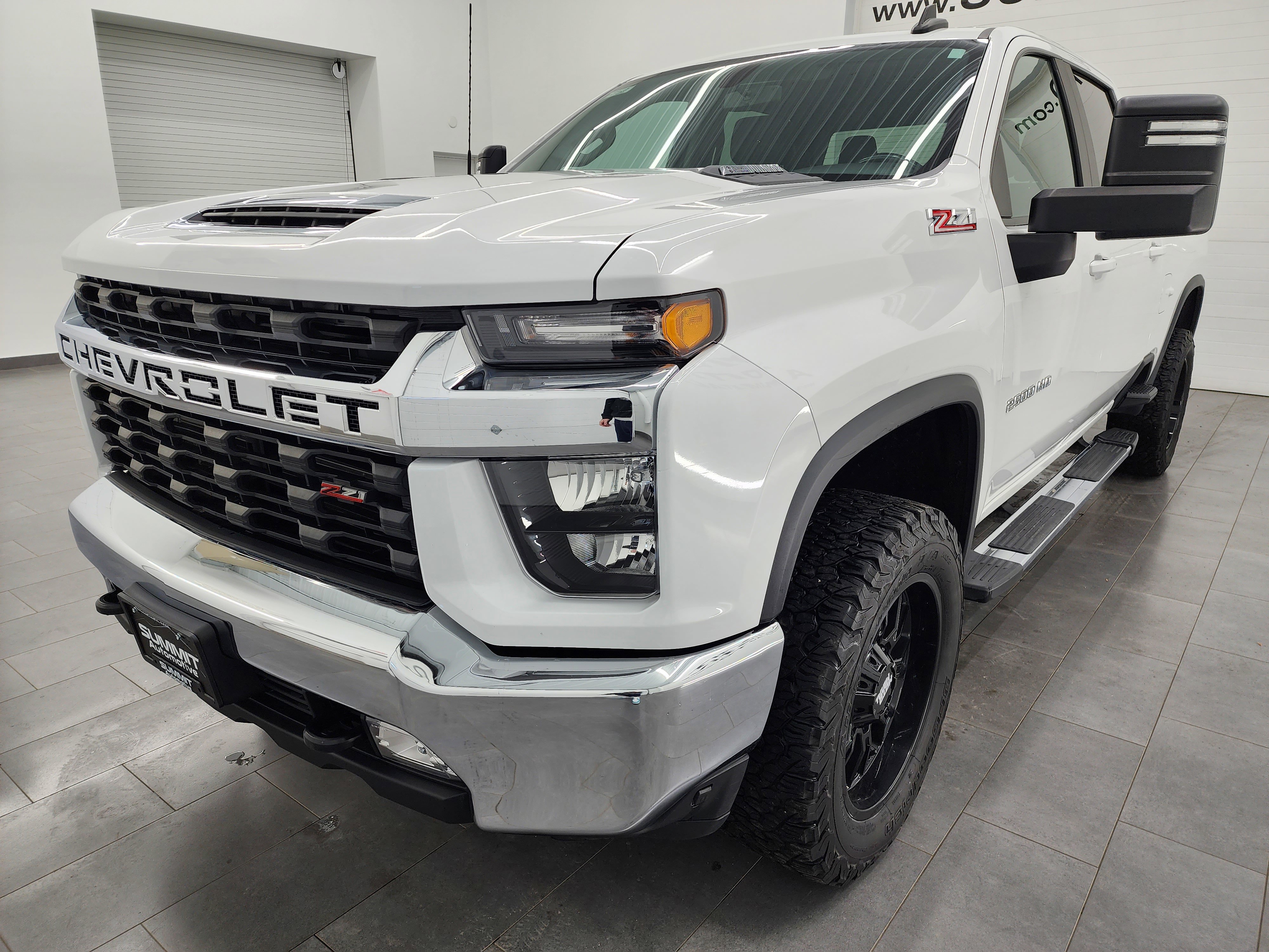 Used 2022 Chevrolet Silverado 2500 LT w/ Convenience Package image 7