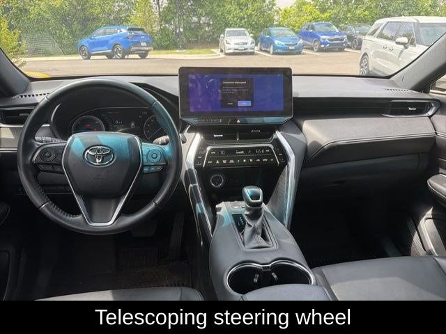 Used 2023 Toyota Venza Nightshade AWD/4WD image 7