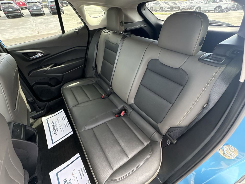 Used 2025 Chevrolet Trax ACTIV w/ Driver Confidence Package image 22