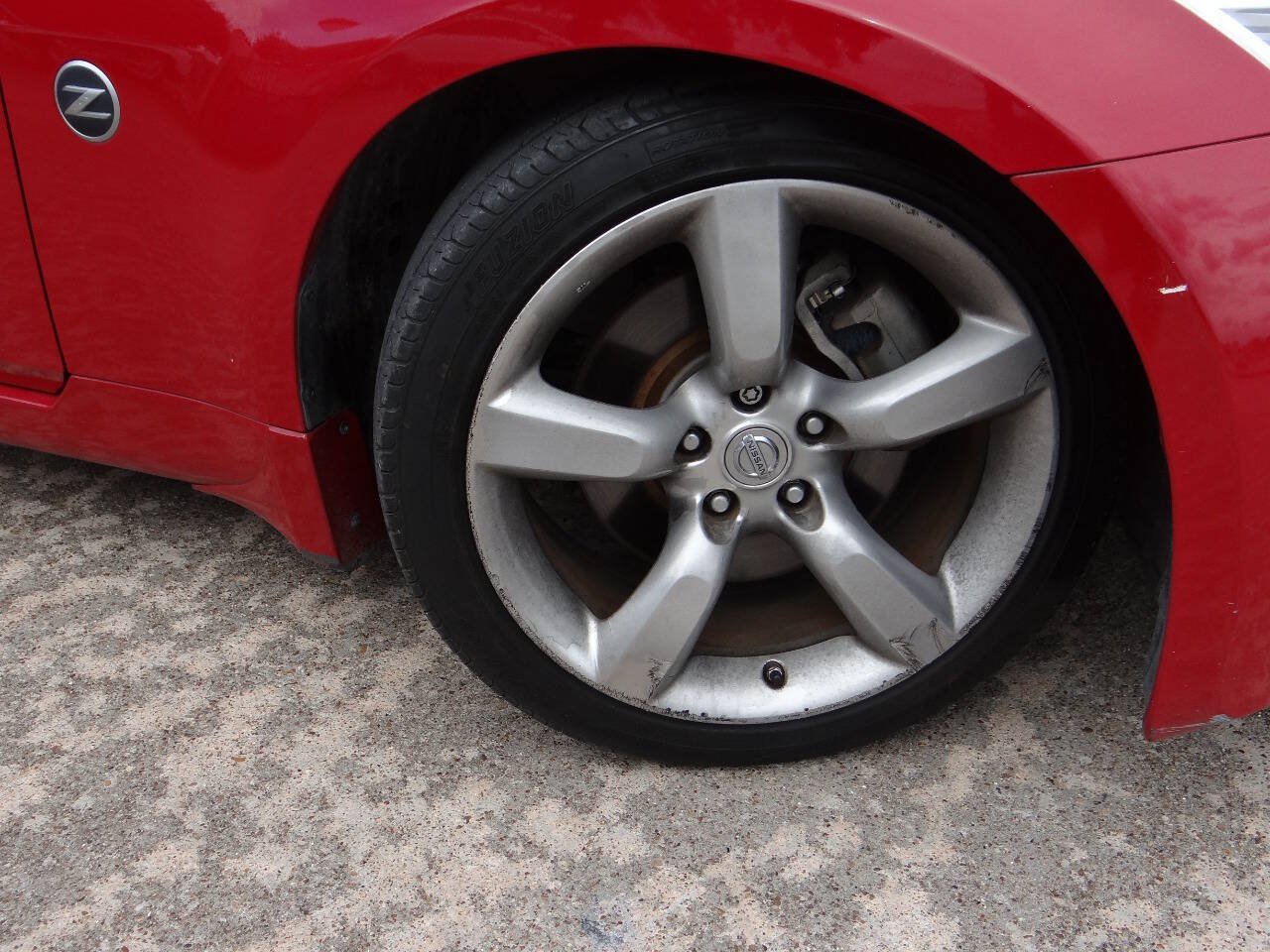 Used 2007 Nissan 350Z Touring RWD image 22