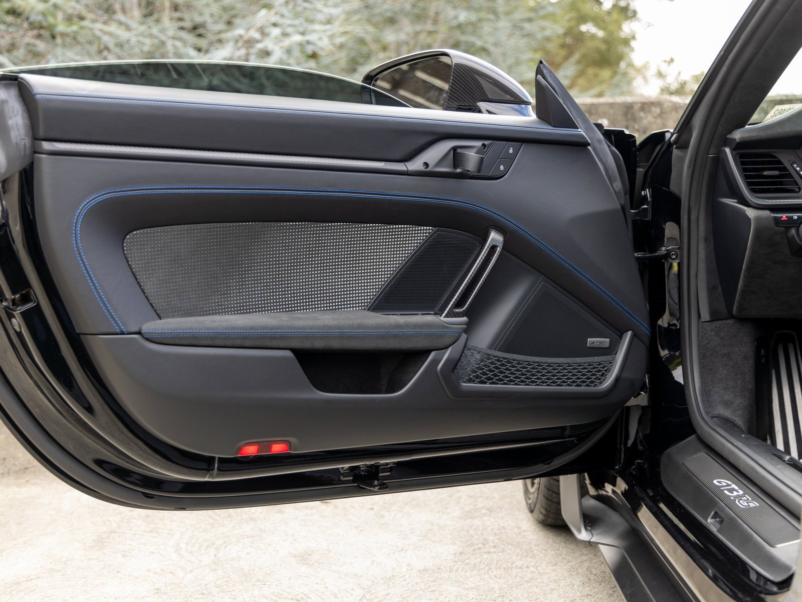 Certified 2025 Porsche 911 GT3 RS image 32