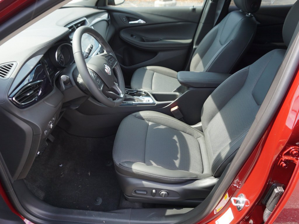 New 2023 Buick Encore GX Select AWD/4WD image 2