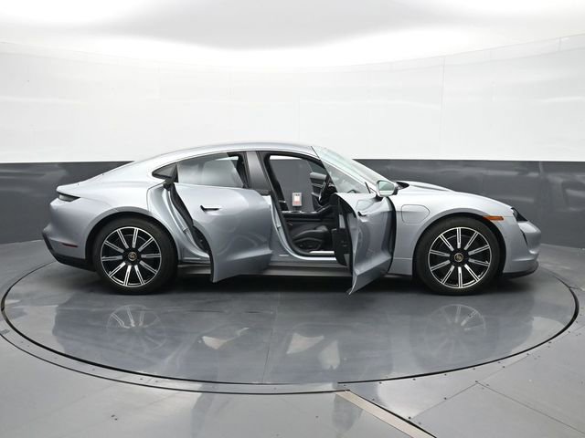Certified 2020 Porsche Taycan 4S image 34