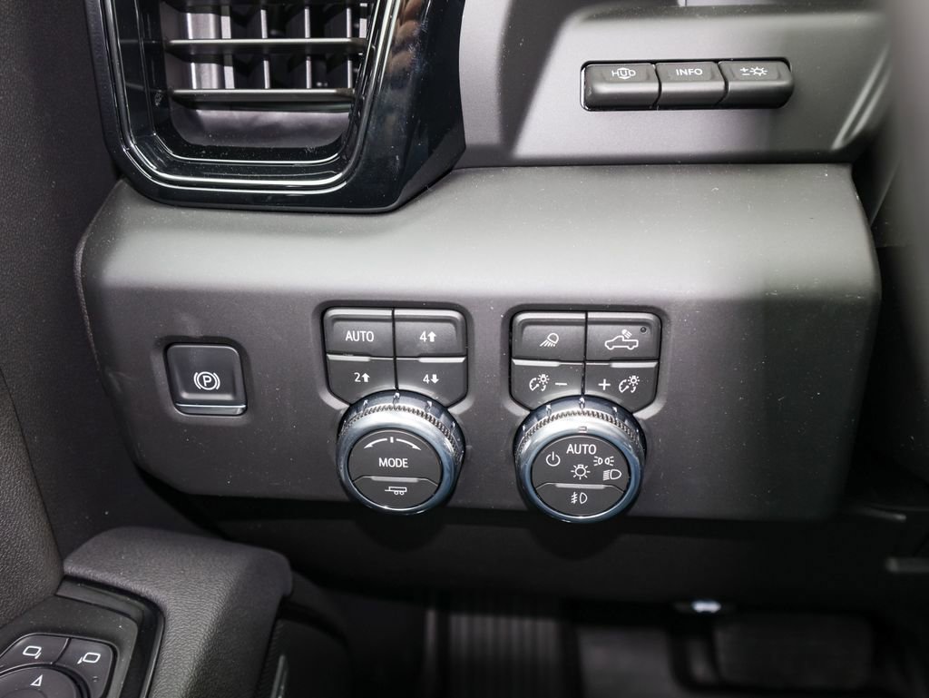 New 2026 GMC Sierra 2500 AT4 w/ AT4 Premium Plus Package image 27