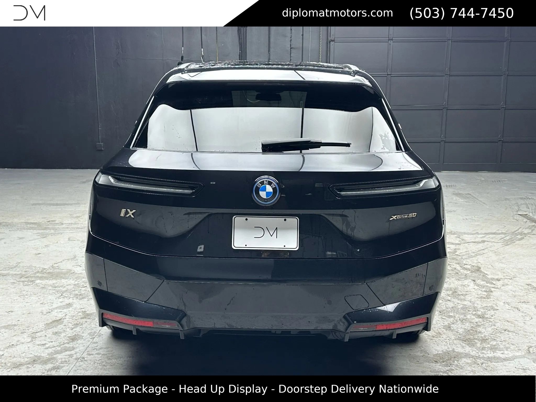 Used 2022 BMW iX xDrive50 w/ Premium Package image 6